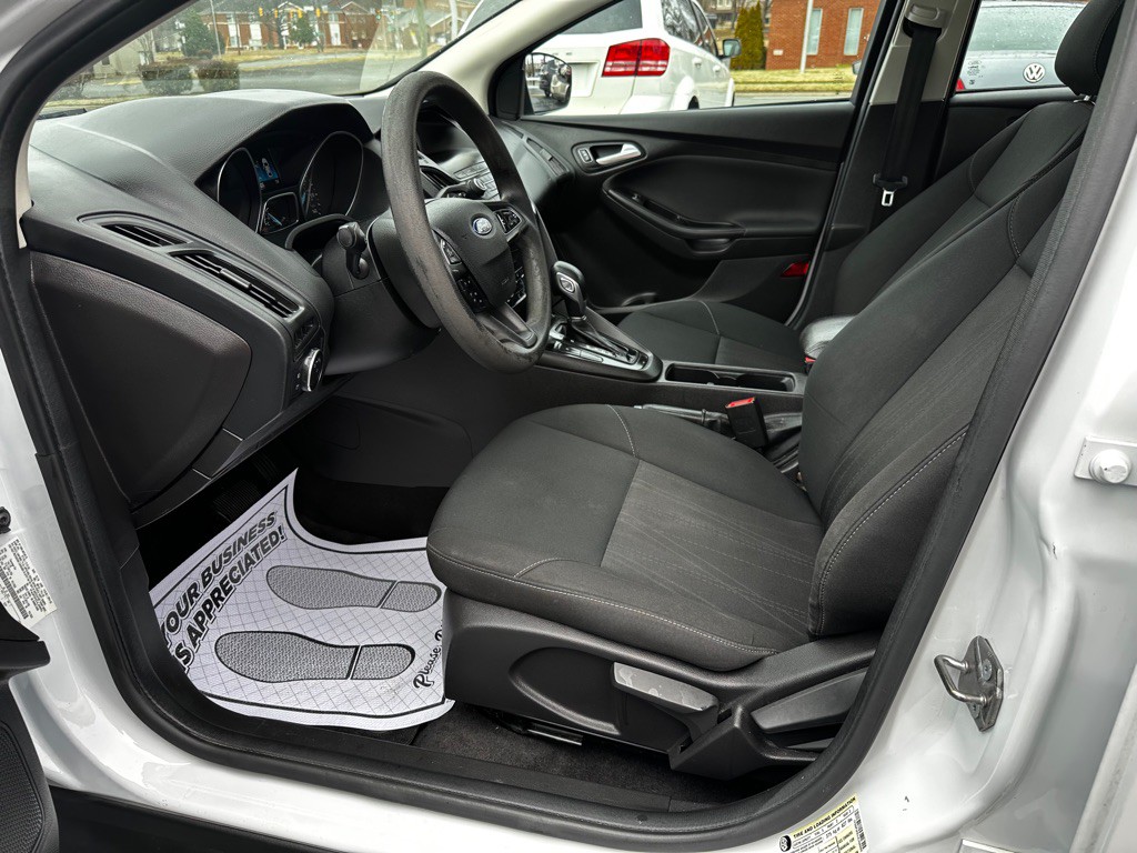 2018 Ford Focus Image 11