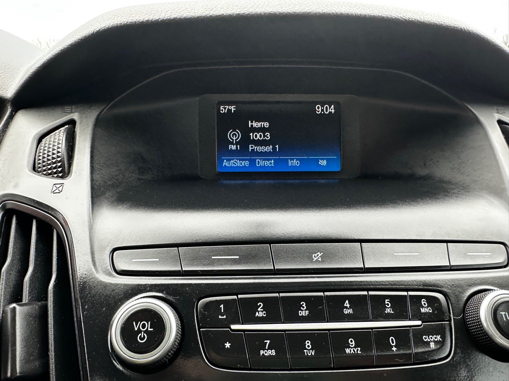 2018 Ford Focus Image 15