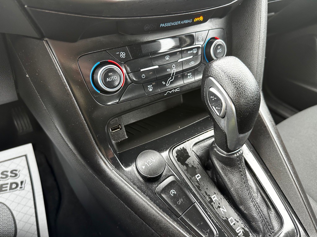 2018 Ford Focus Image 18