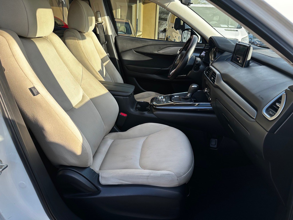 2018 Mazda CX-9 Image 11