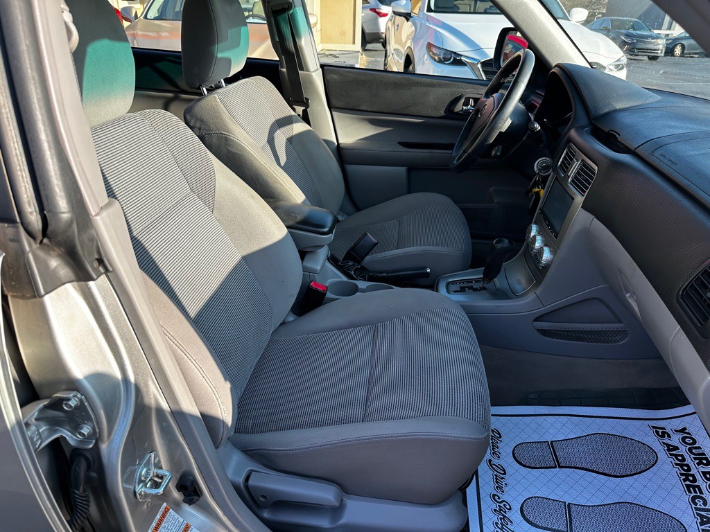 2006 Subaru Forester Image 10