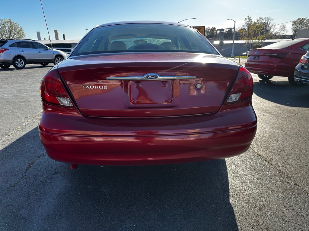 2000 Ford Taurus Image 6