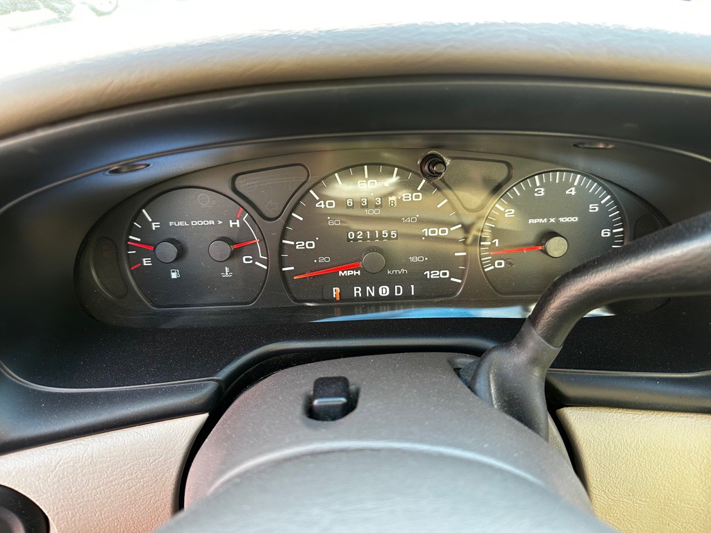 2000 Ford Taurus Image 14