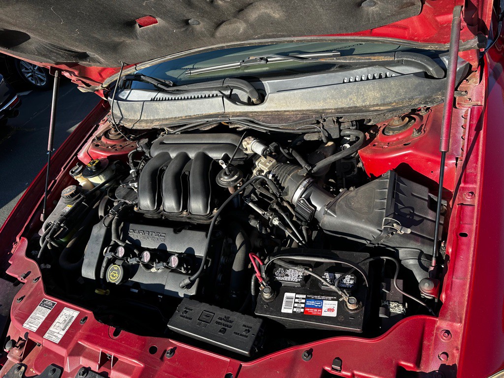 2000 Ford Taurus Image 18