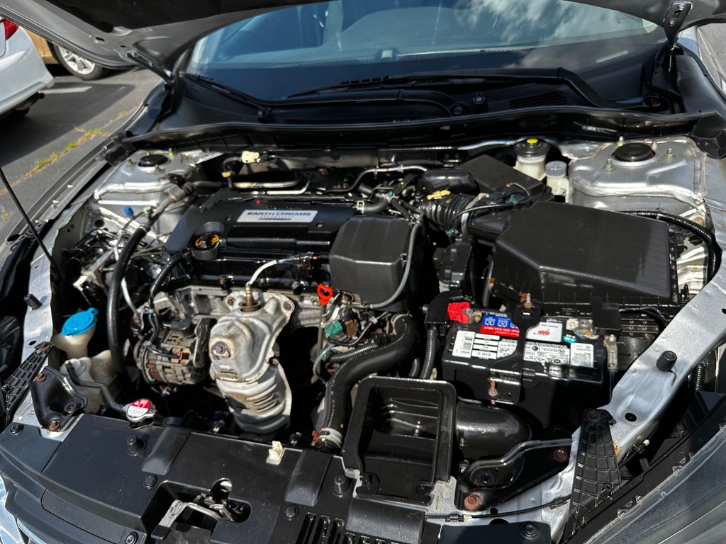 2014 Honda Accord Image 19