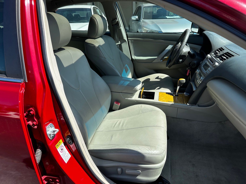 2007 Toyota Camry Image 10