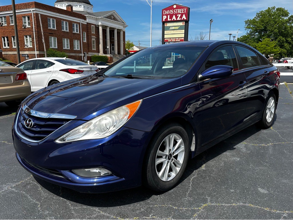 2013 Hyundai Sonata Image 3