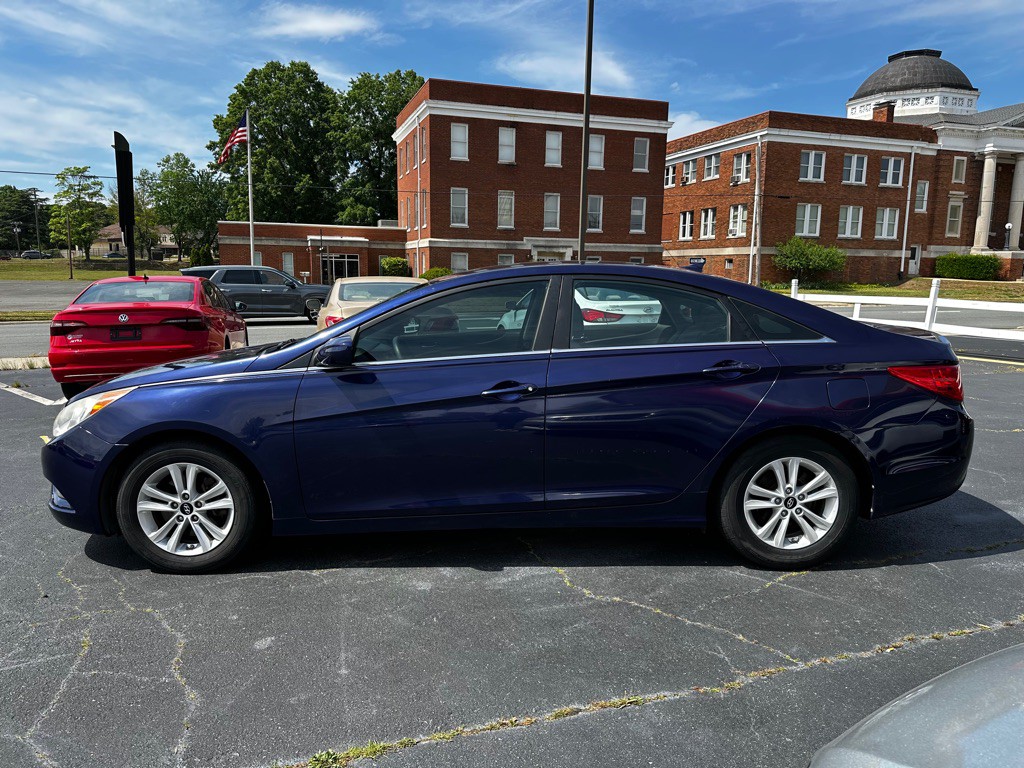 2013 Hyundai Sonata Image 4