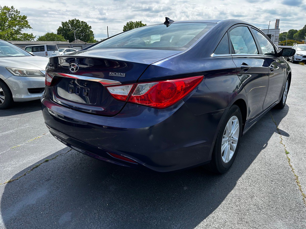 2013 Hyundai Sonata Image 7