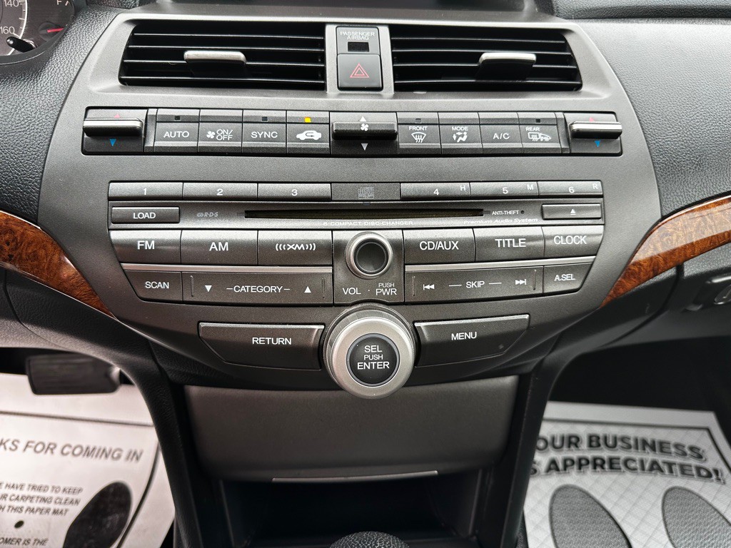 2011 Honda Accord Image 15