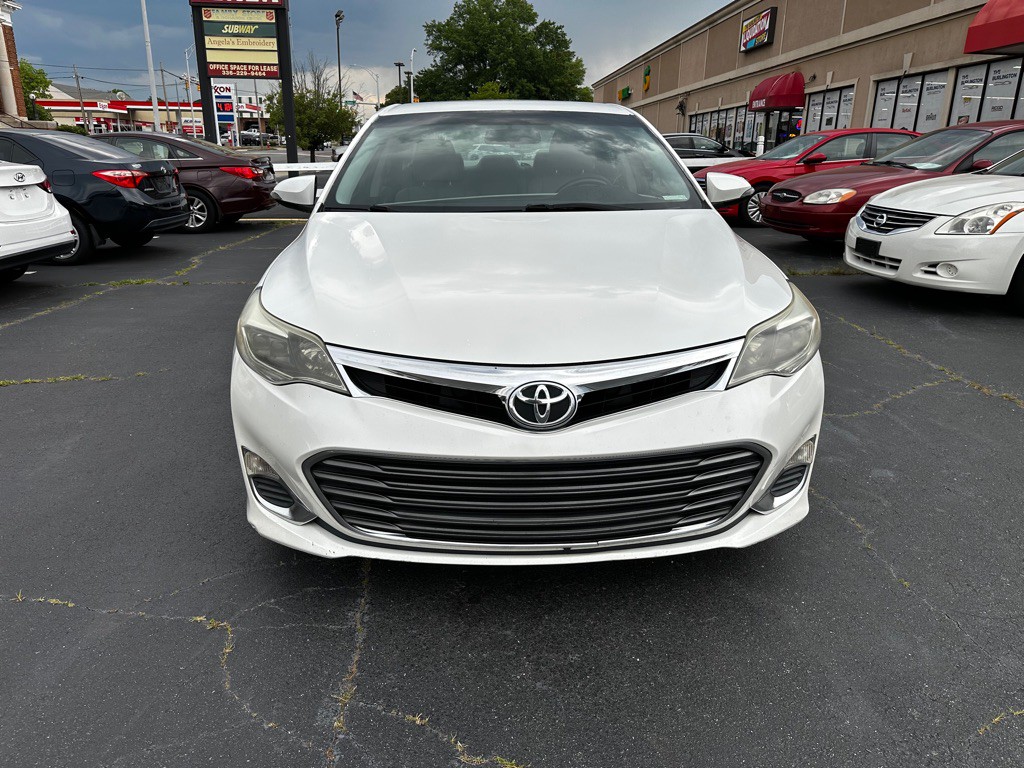 2014 Toyota Avalon Image 2