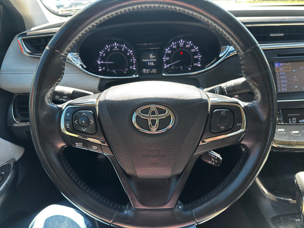 2014 Toyota Avalon Image 14