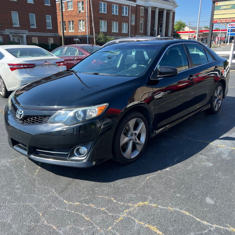 2012 Toyota Camry Image 3