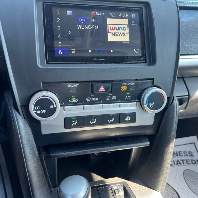 2012 Toyota Camry Image 15