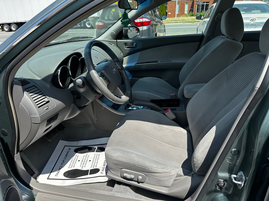 2006 Nissan Altima Image 11
