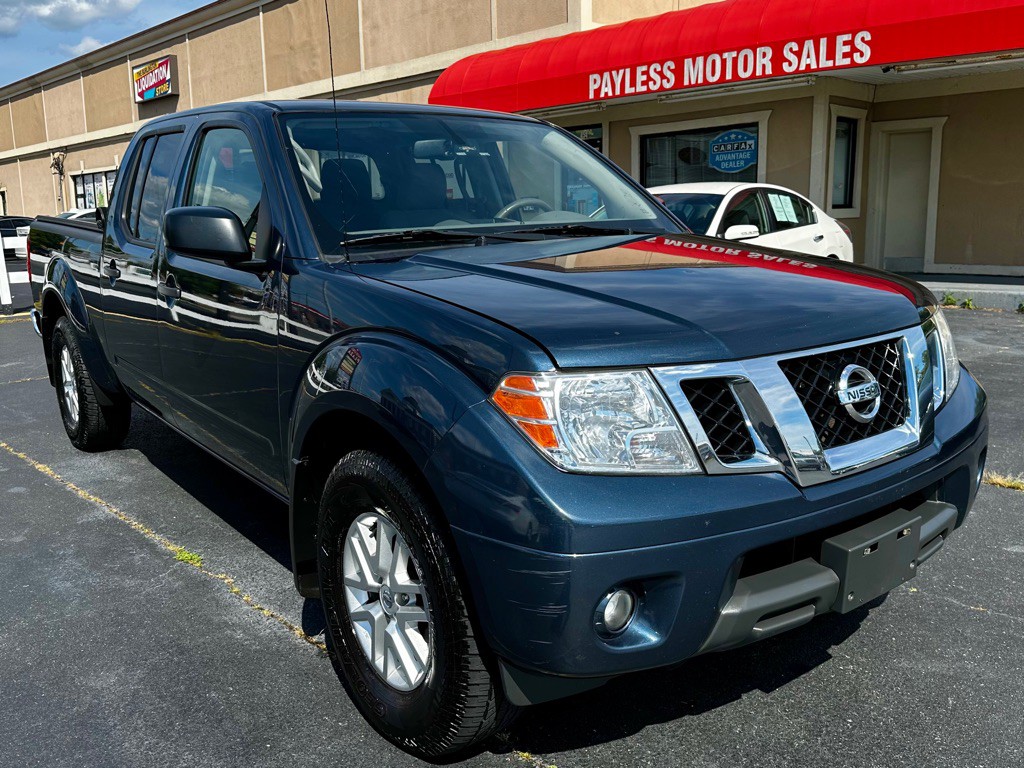 2020 Nissan Frontier Image 1