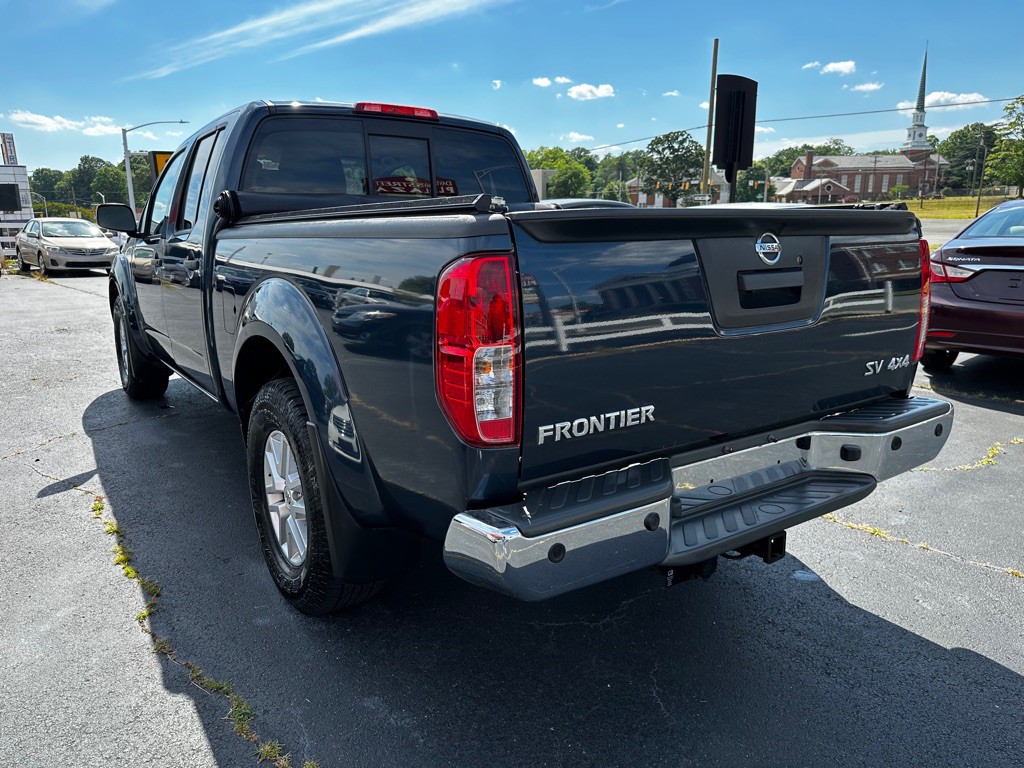 2020 Nissan Frontier Image 5