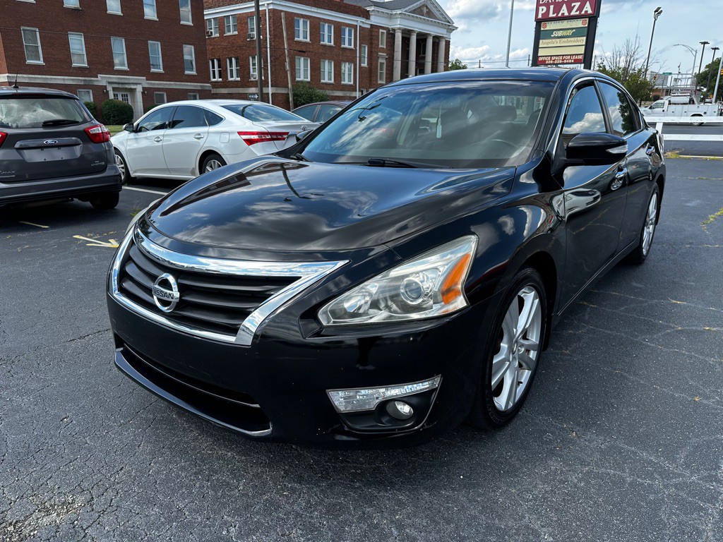2013 Nissan Altima Image 3