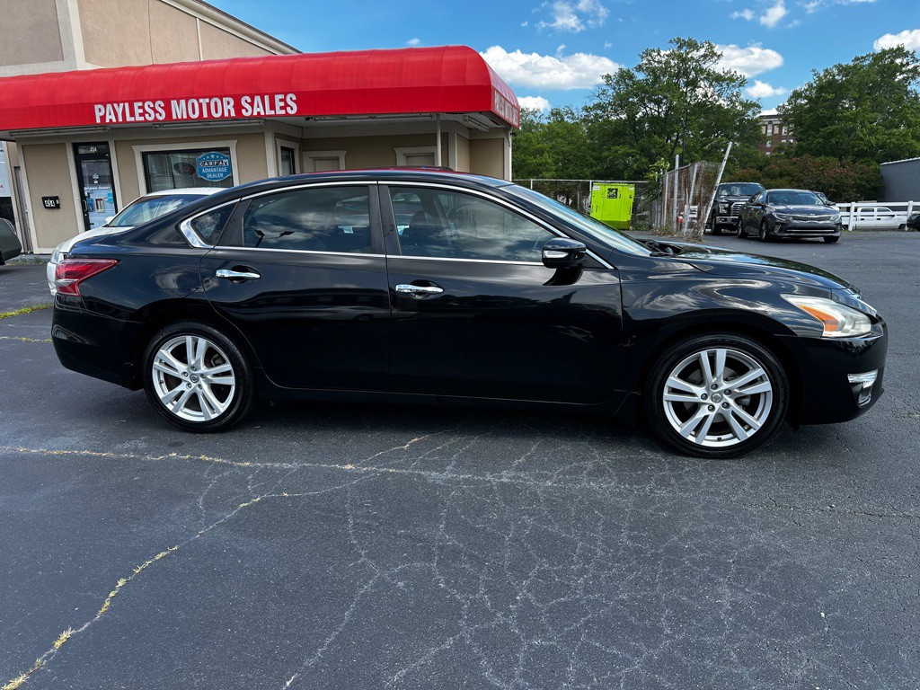 2013 Nissan Altima Image 8