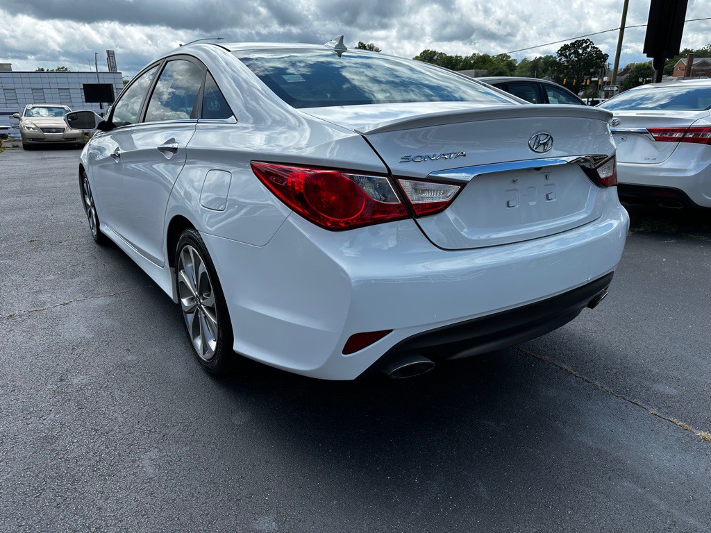 2014 Hyundai Sonata Image 5