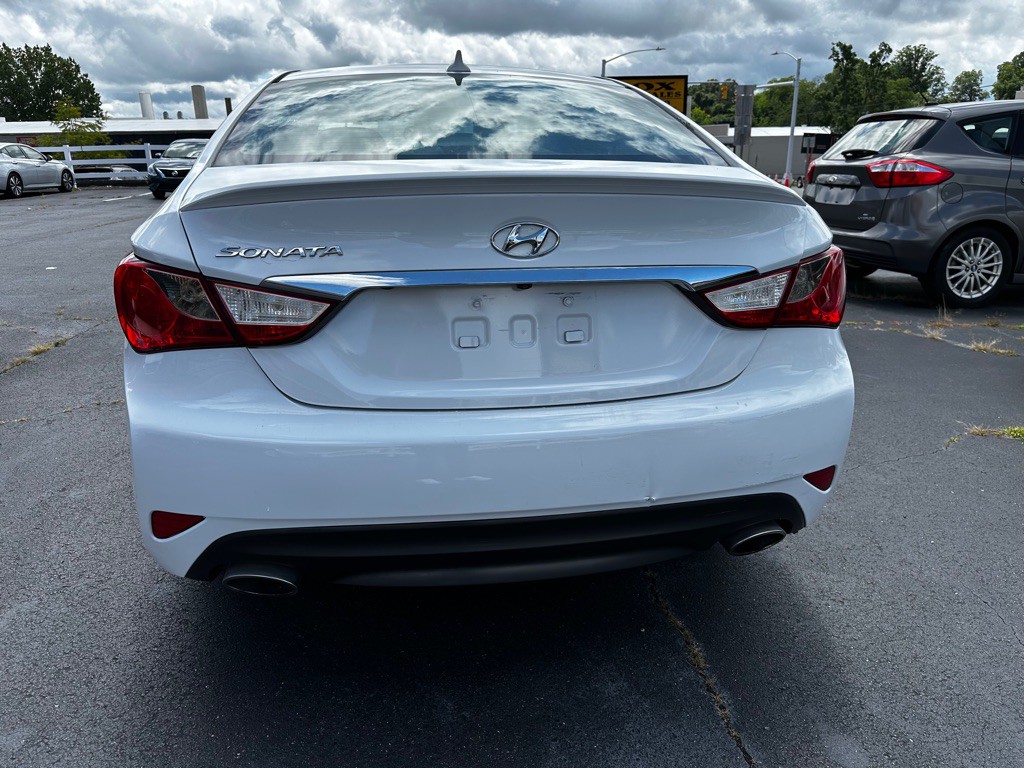 2014 Hyundai Sonata Image 6