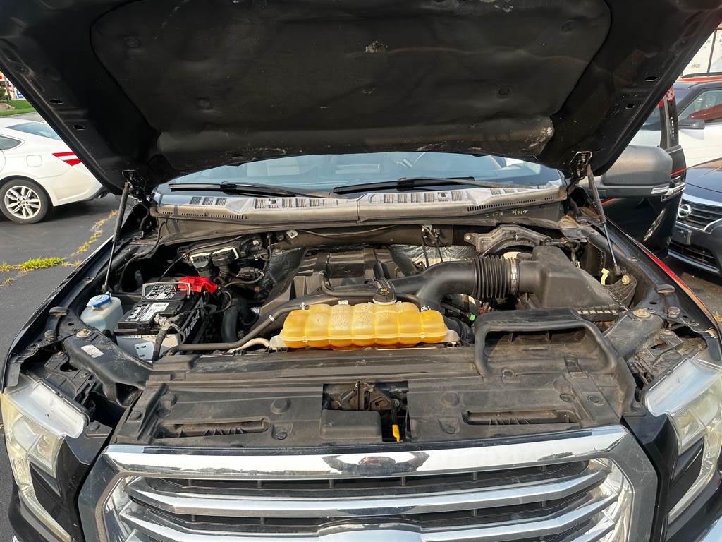 2015 Ford F-150 Image 18