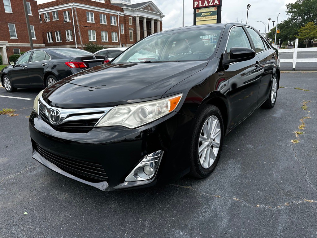 2012 Toyota Camry Image 3