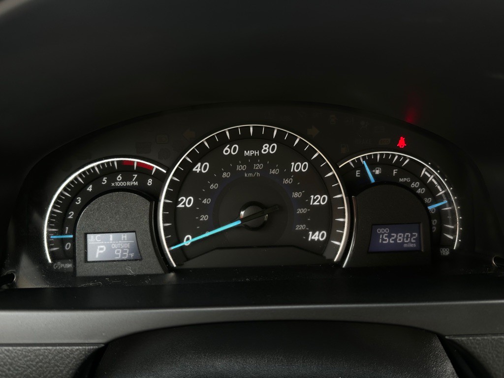 2012 Toyota Camry Image 16