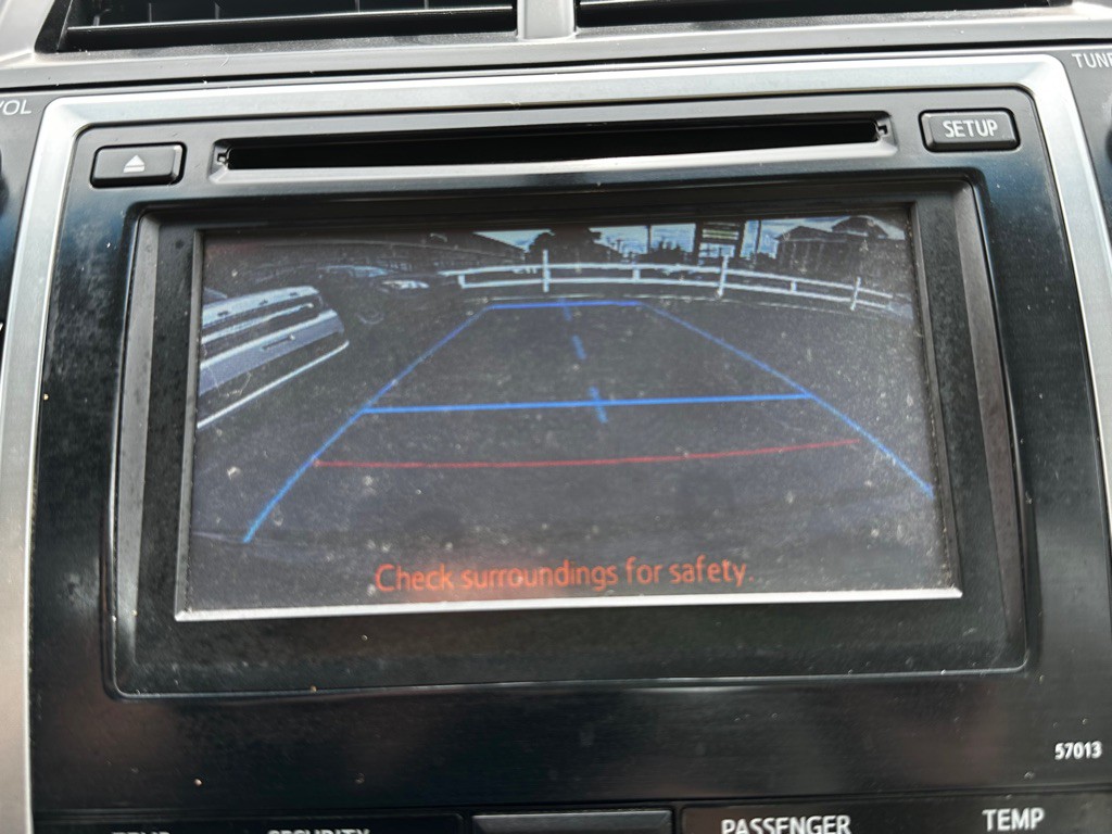 2012 Toyota Camry Image 18