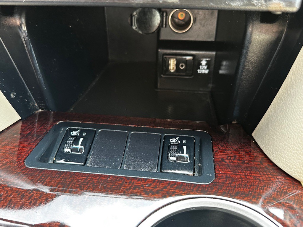 2012 Toyota Camry Image 19