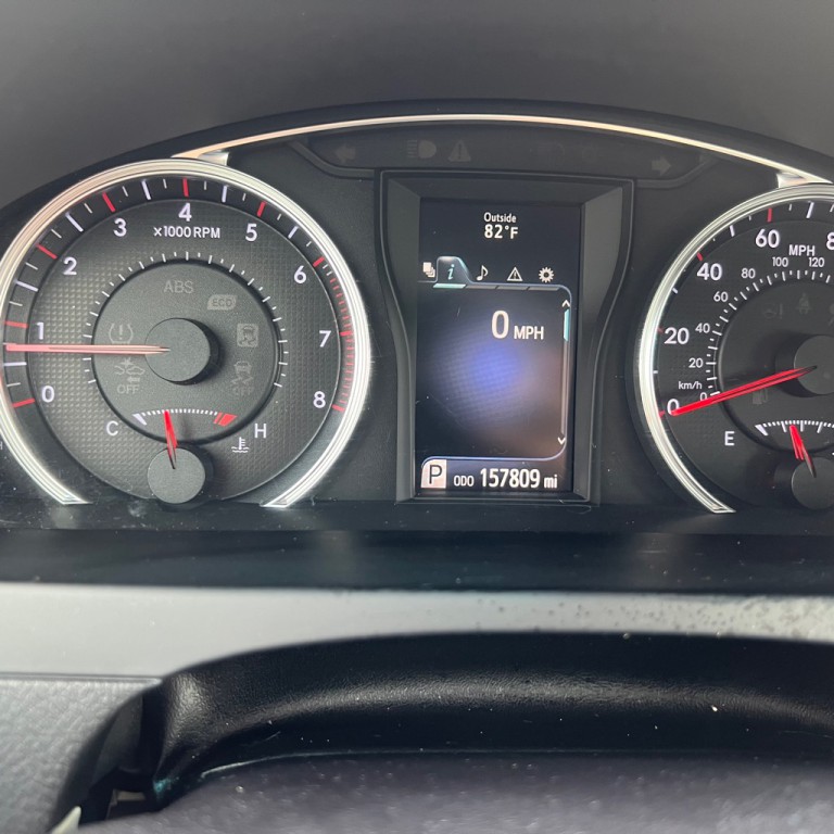 2017 Toyota Camry Image 14