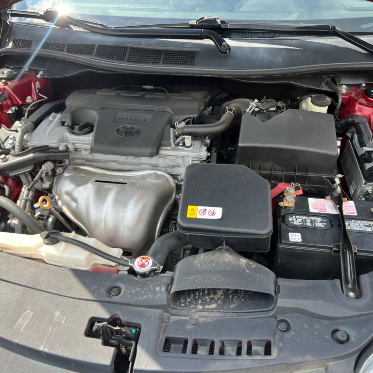 2017 Toyota Camry Image 21