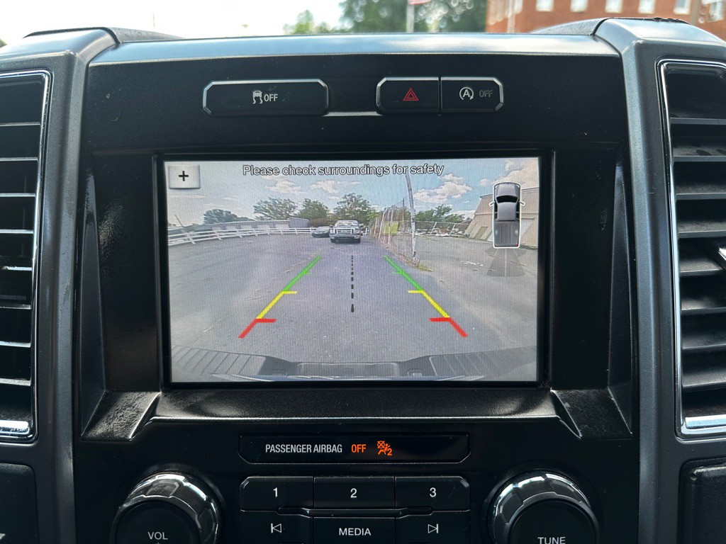 2016 Ford F-150 Image 16