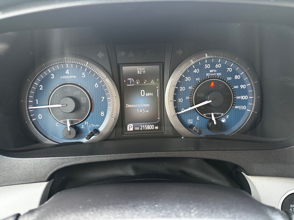 2017 Toyota Sienna Image 15