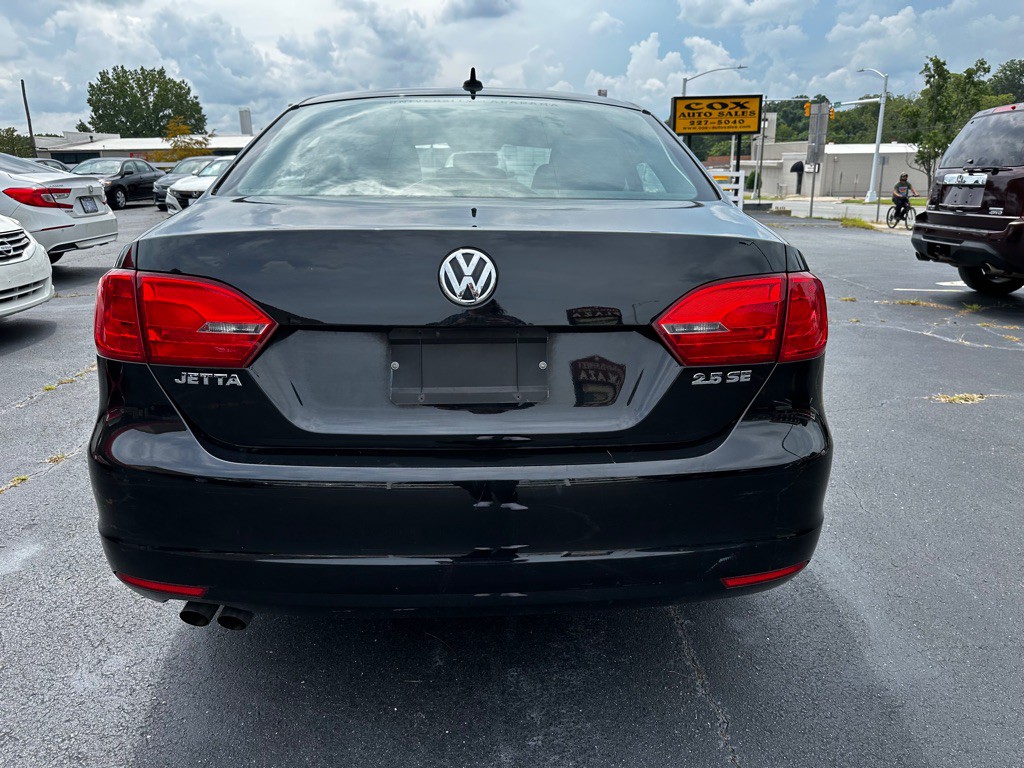 2012 Volkswagen Jetta Image 6