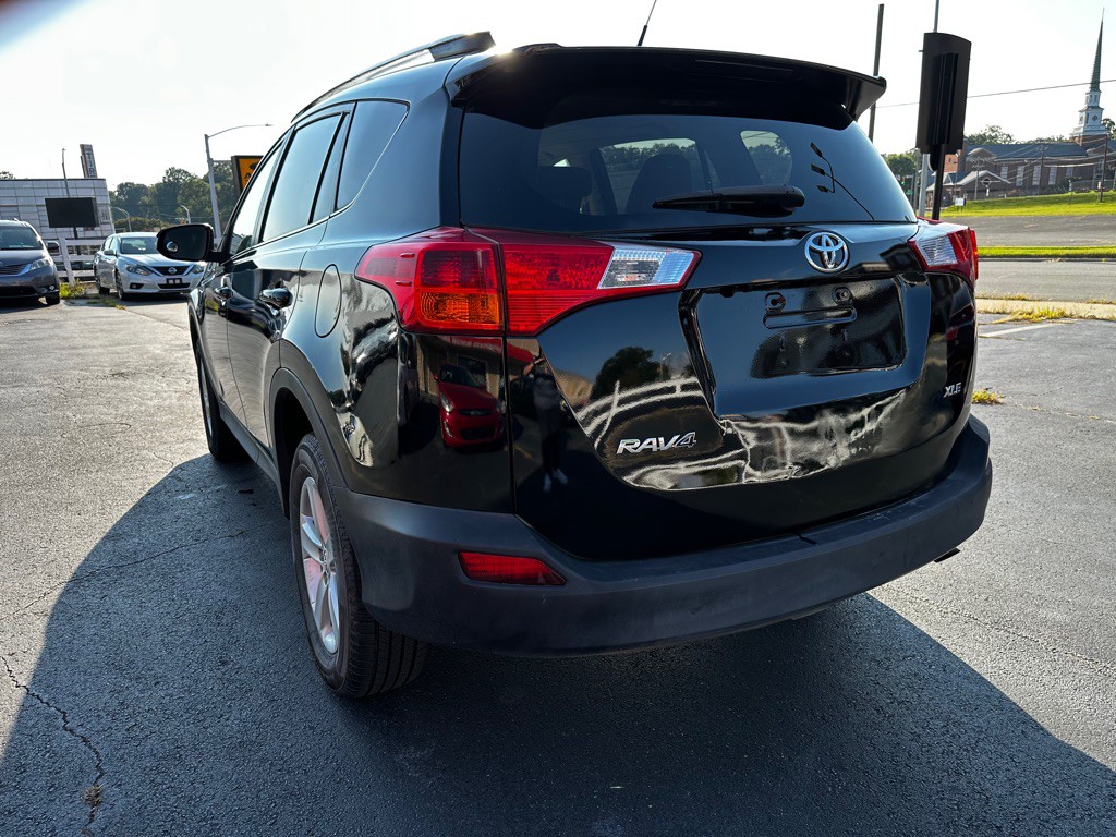 2013 Toyota Rav4 Image 5