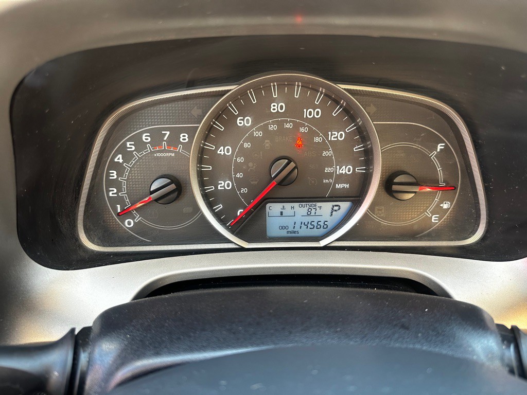 2013 Toyota Rav4 Image 16