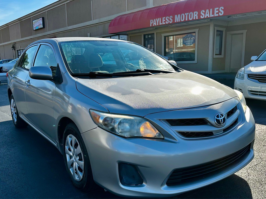 2012 Toyota Corolla Image 1
