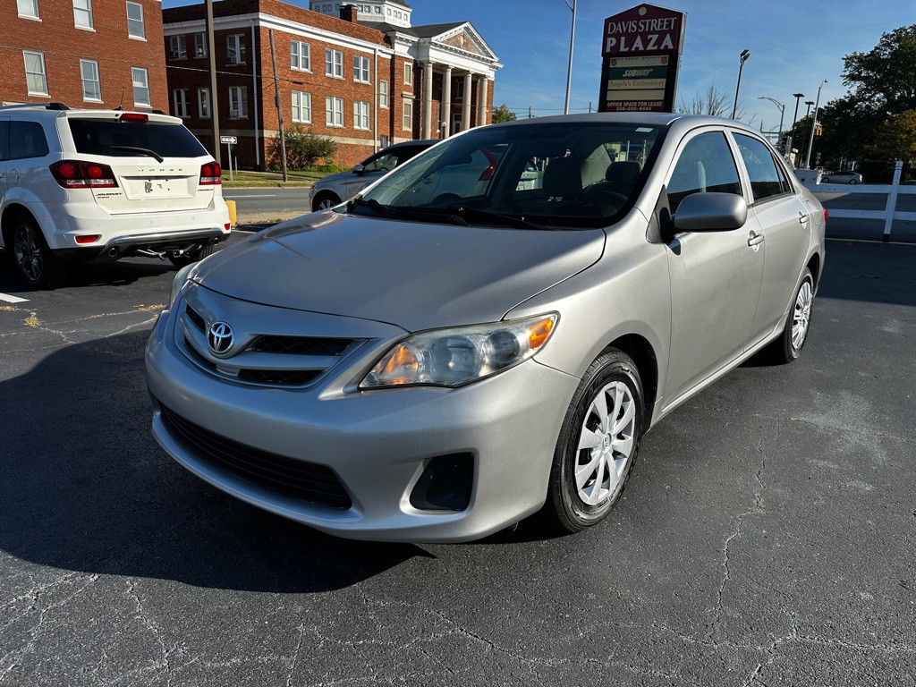 2012 Toyota Corolla Image 3