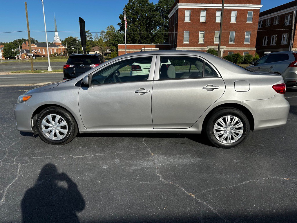 2012 Toyota Corolla Image 4