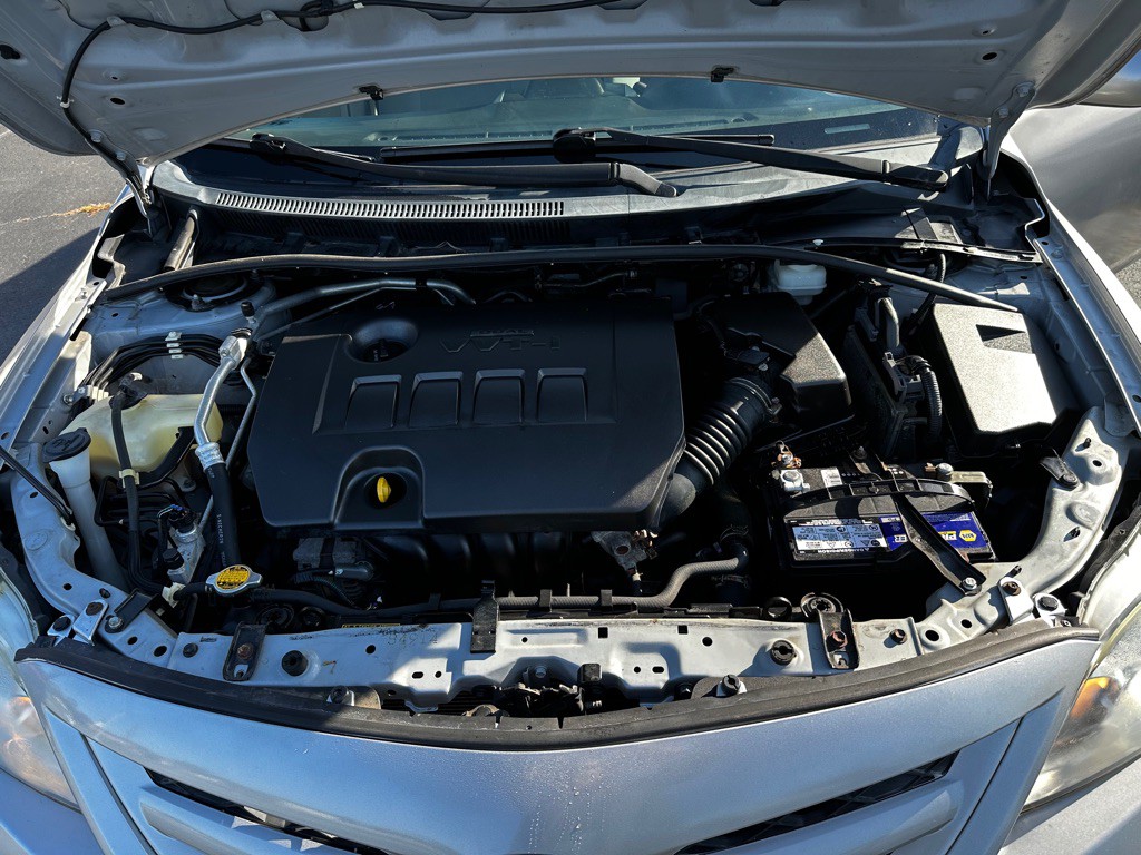 2012 Toyota Corolla Image 19