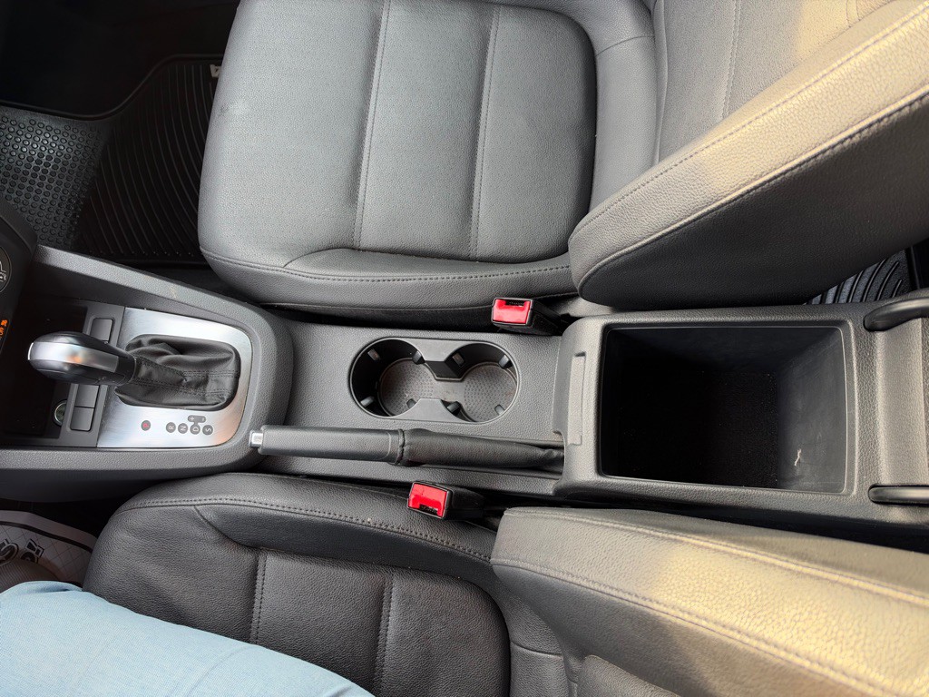 2011 Volkswagen Jetta Image 18
