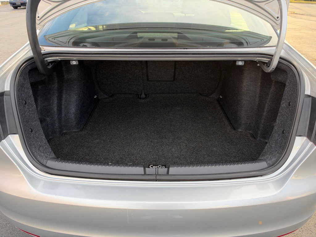2011 Volkswagen Jetta Image 19