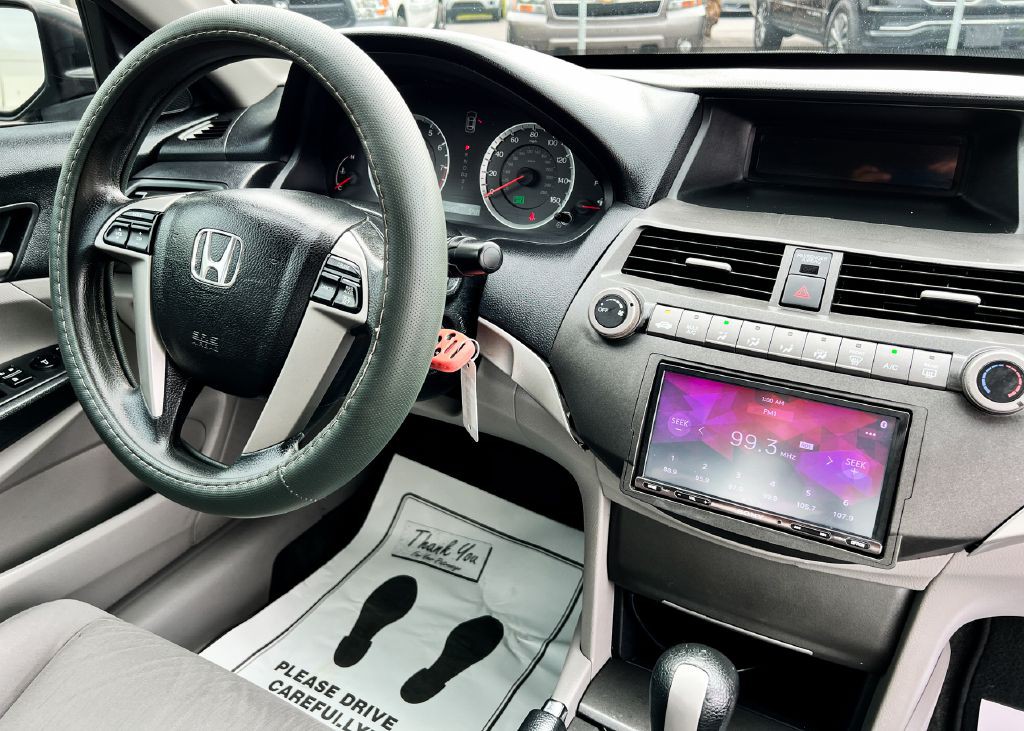 2012 Honda Accord Image 25