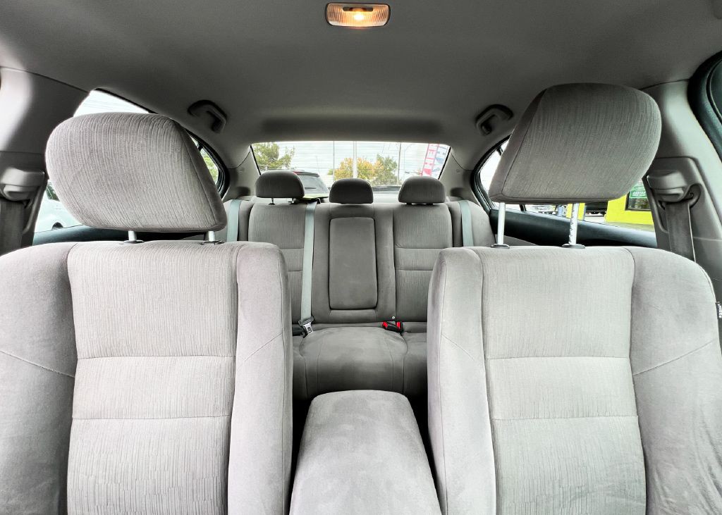 2012 Honda Accord Image 27