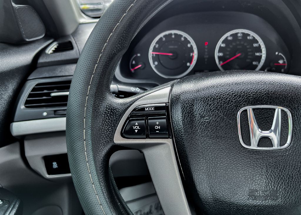 2012 Honda Accord Image 30