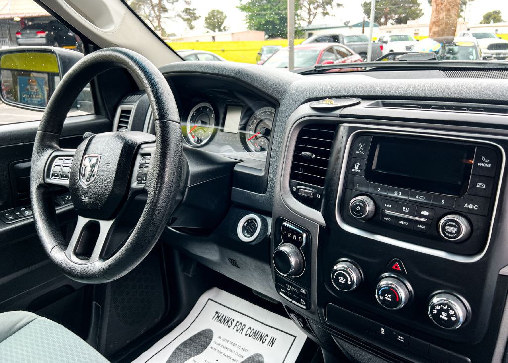 2016 RAM 1500 Image 7