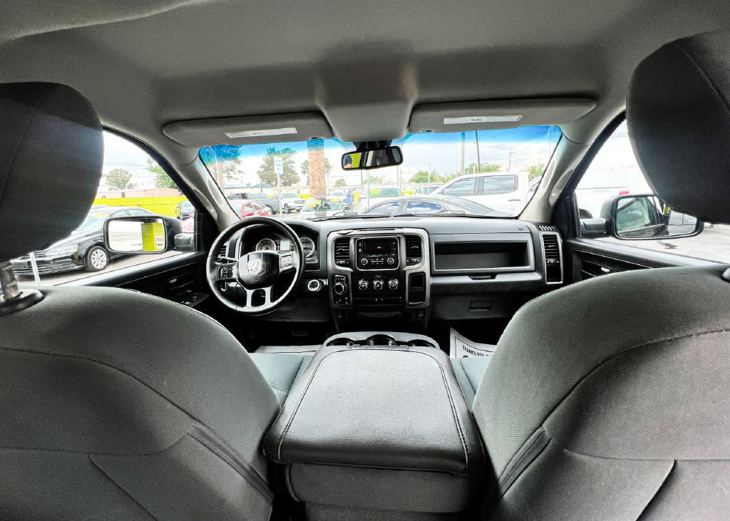 2016 RAM 1500 Image 8