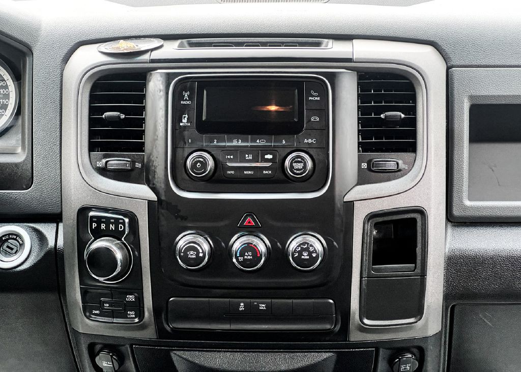 2016 RAM 1500 Image 10