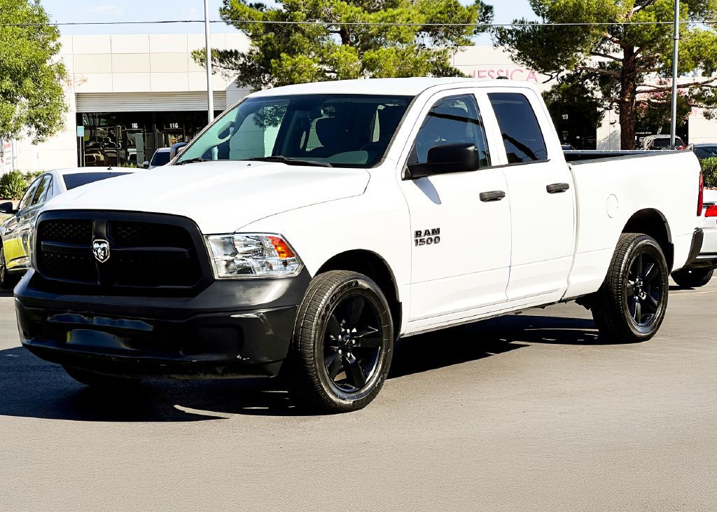 2017 RAM 1500 Image 4